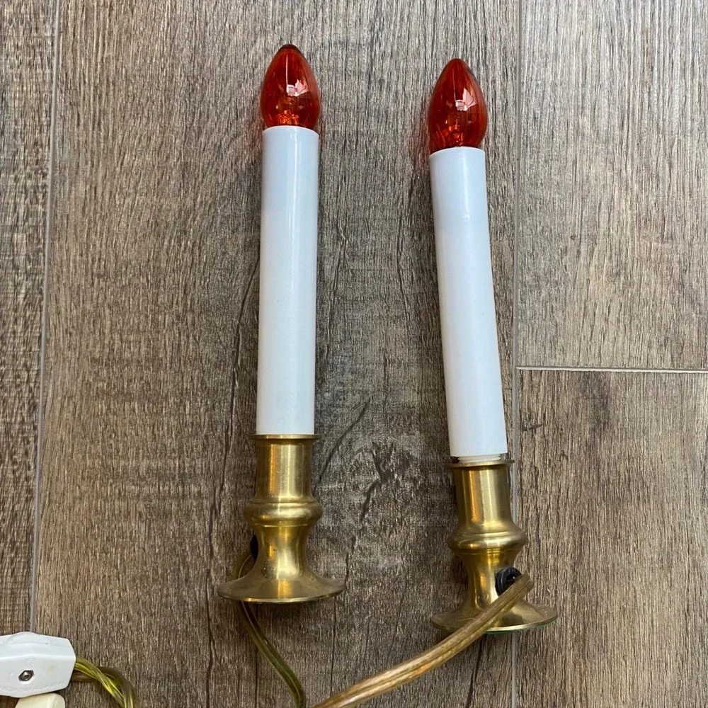 Vintage Electric Window Candles Brass Base Red Bulbs Set of 2 Made in Taiwan 9in